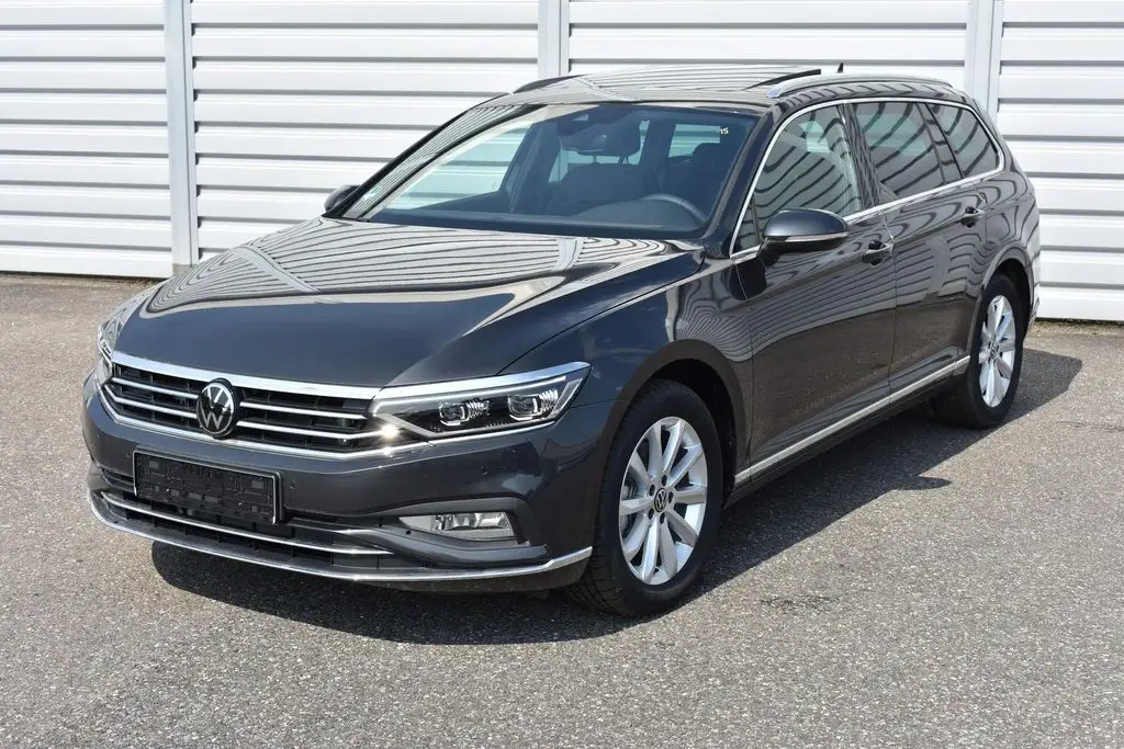 Photo 1 : Volkswagen Passat 2023 Diesel