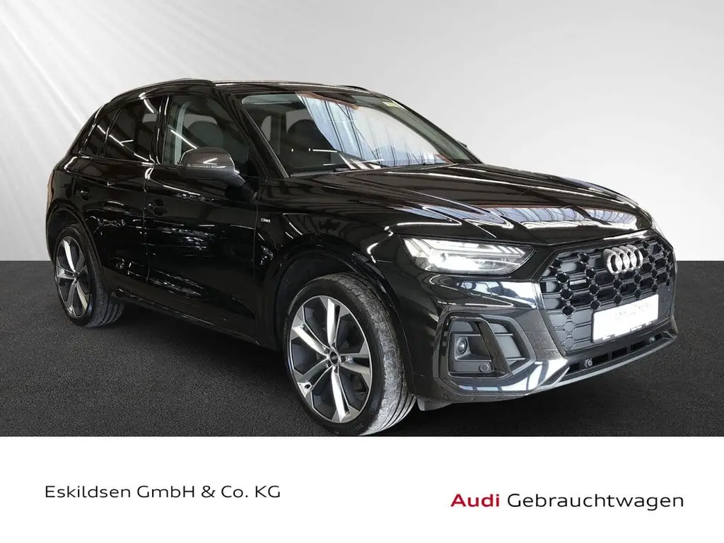 Photo 1 : Audi Q5 2021 Diesel