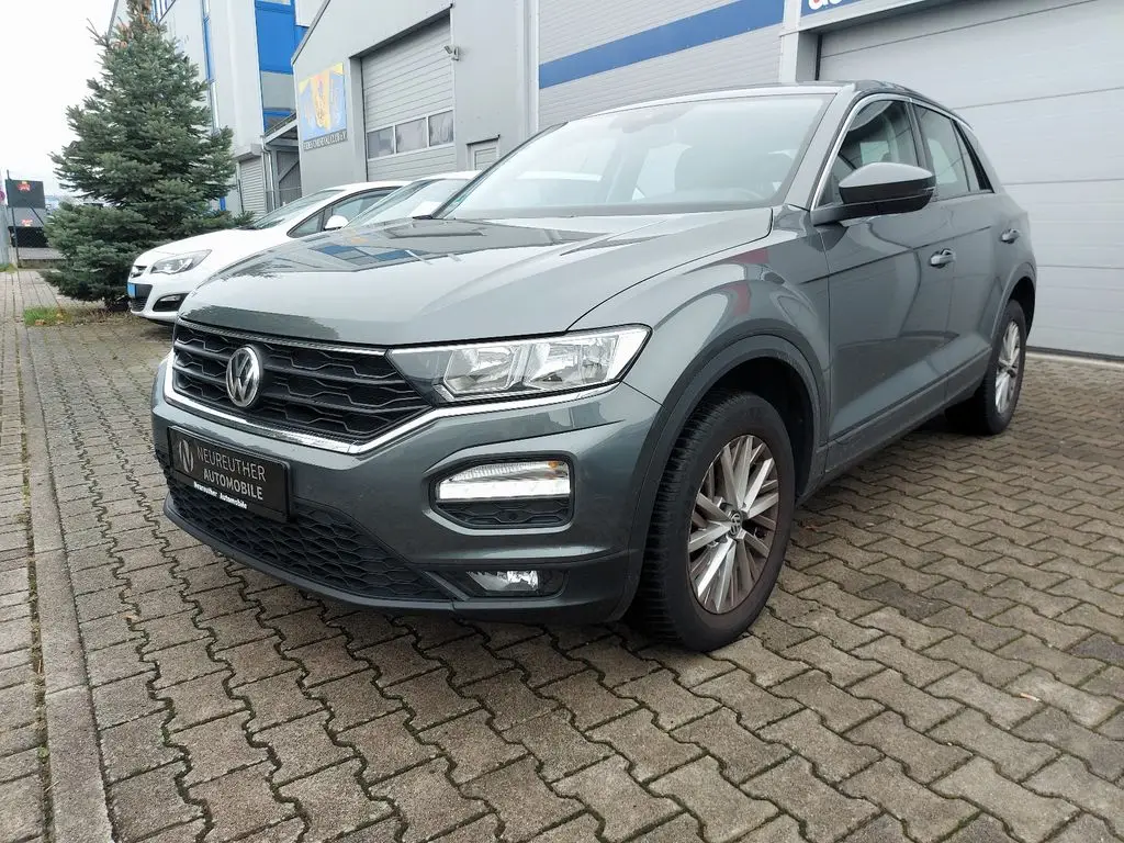 Photo 1 : Volkswagen T-roc 2019 Essence