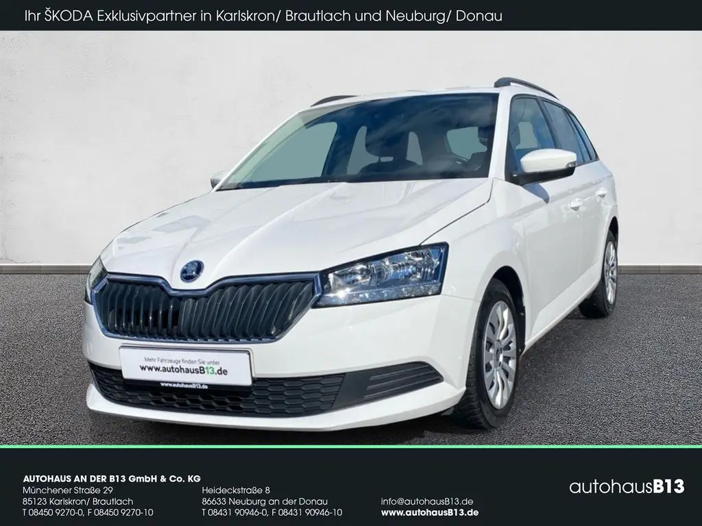 Photo 1 : Skoda Fabia 2022 Petrol