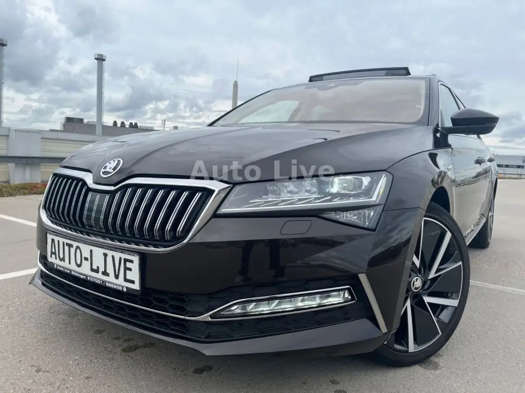 Photo 1 : Skoda Superb 2021 Diesel