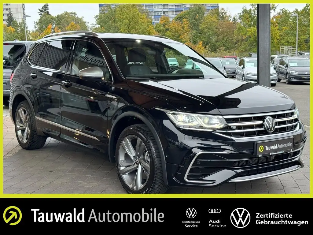 Photo 1 : Volkswagen Tiguan 2024 Petrol