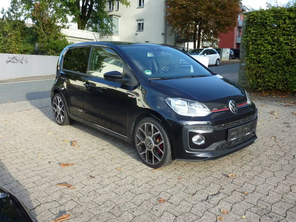 Photo 1 : Volkswagen Up! 2020 Petrol