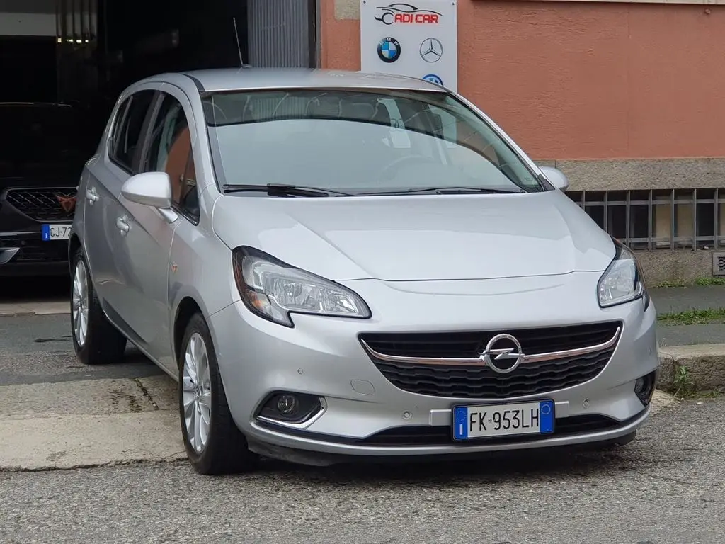 Photo 1 : Opel Corsa 2017 Autres