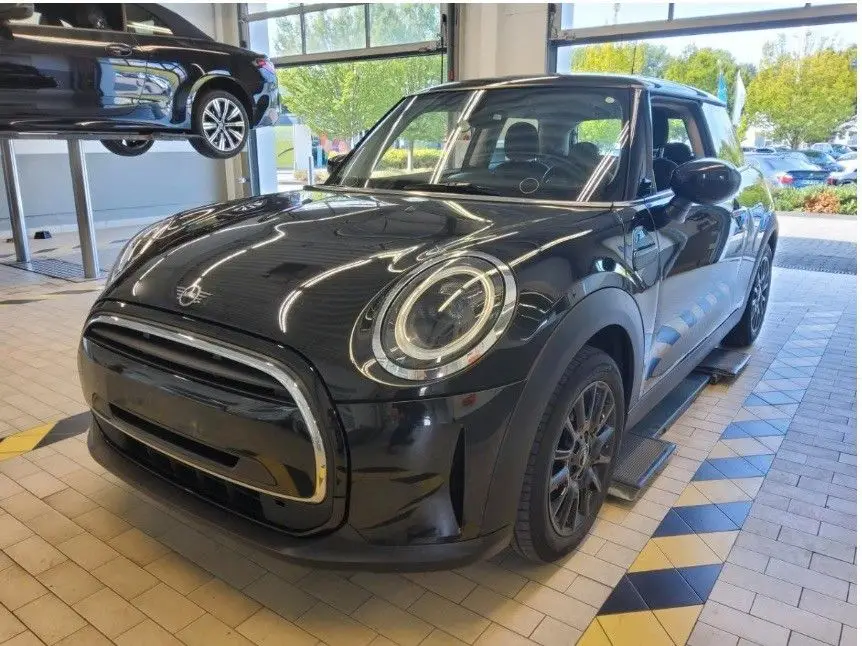 Photo 1 : Mini One 2021 Petrol