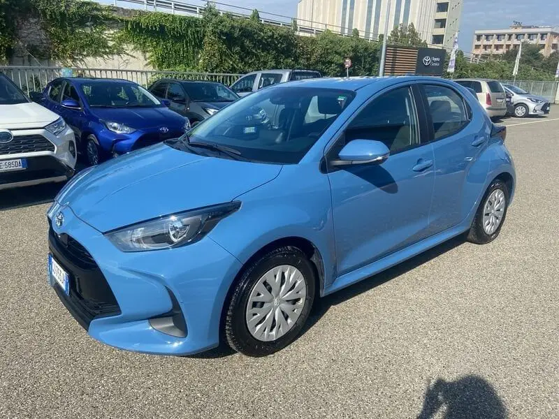 Photo 1 : Toyota Yaris 2022 Hybrid