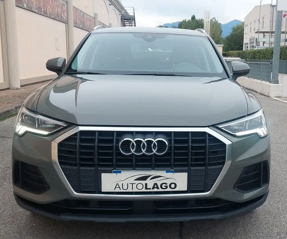 Photo 1 : Audi Q3 2019 Diesel