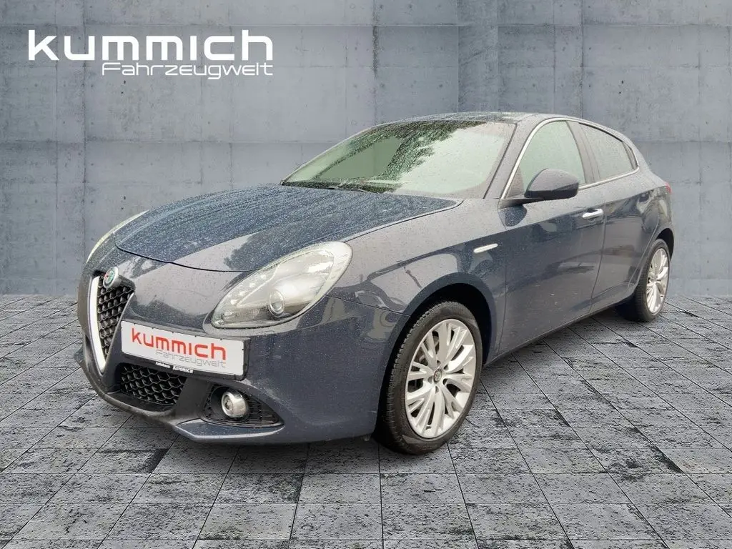 Photo 1 : Alfa Romeo Giulietta 2016 Essence