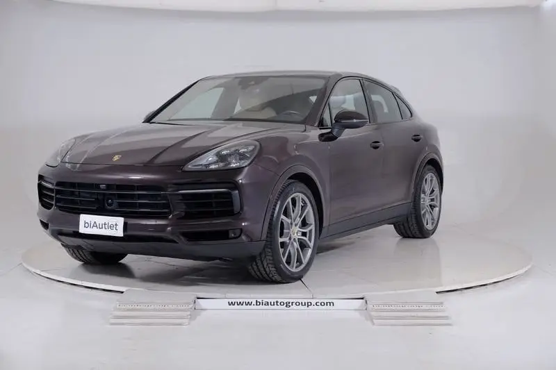 Photo 1 : Porsche Cayenne 2019 Essence