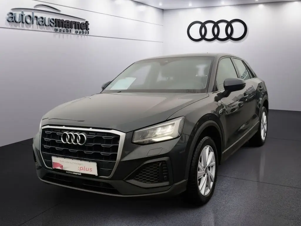 Photo 1 : Audi Q2 2021 Petrol