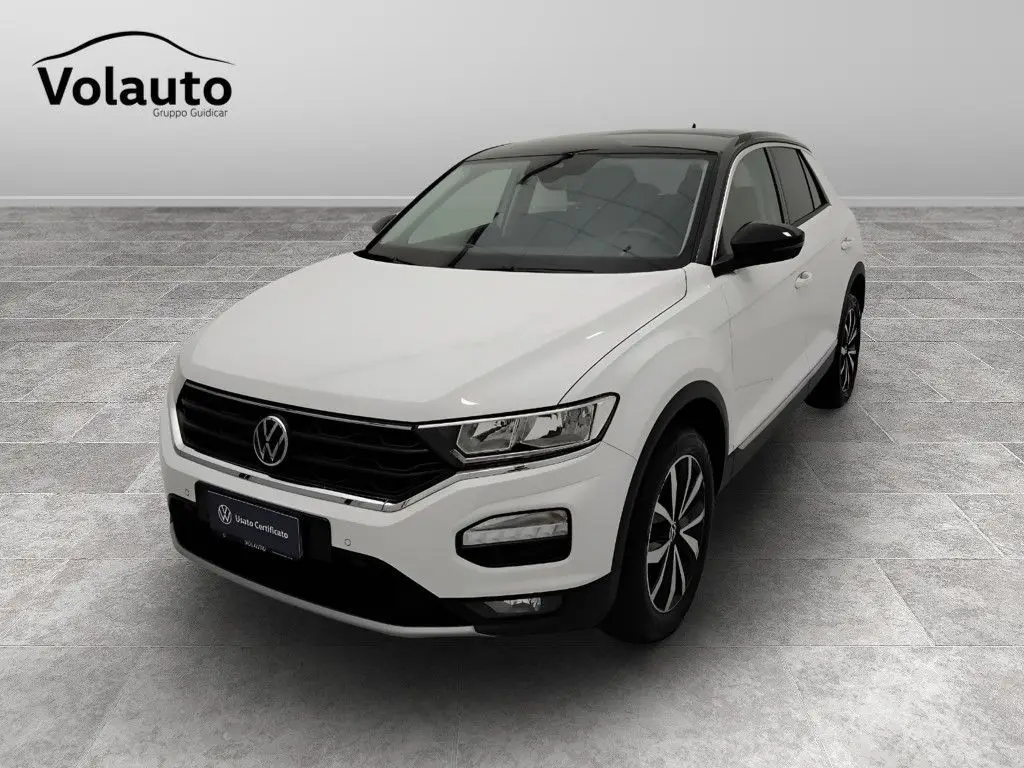 Photo 1 : Volkswagen T-roc 2021 Petrol