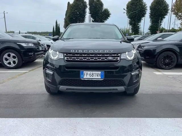 Photo 1 : Land Rover Discovery 2018 Diesel