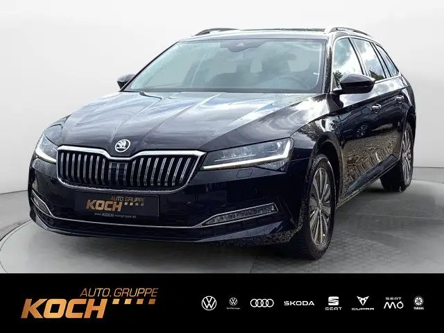 Photo 1 : Skoda Superb 2023 Petrol