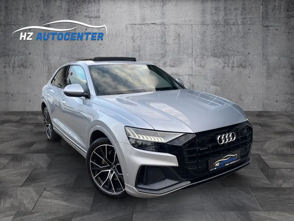 Photo 1 : Audi Q8 2021 Diesel