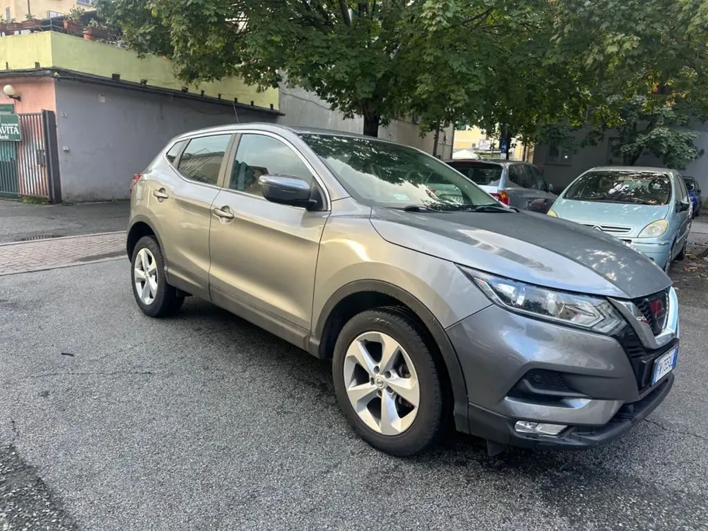 Photo 1 : Nissan Qashqai 2018 Diesel