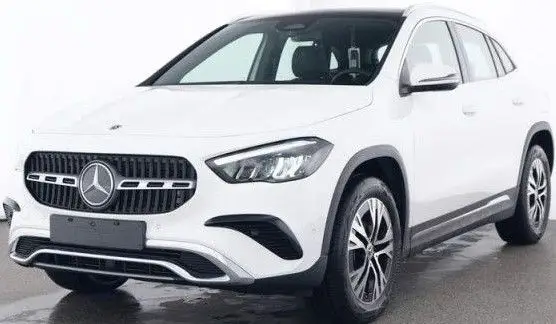 Photo 1 : Mercedes-benz Classe Gla 2023 Essence