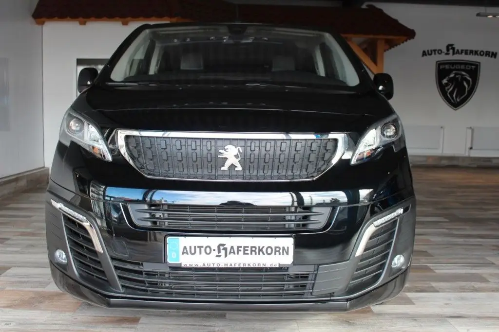 Photo 1 : Peugeot Traveller 2023 Non renseigné