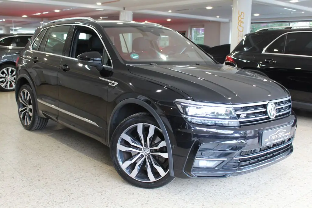 Photo 1 : Volkswagen Tiguan 2019 Essence