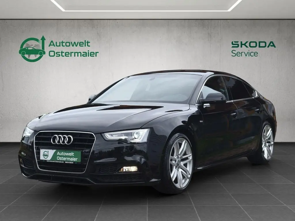 Photo 1 : Audi A5 2016 Essence