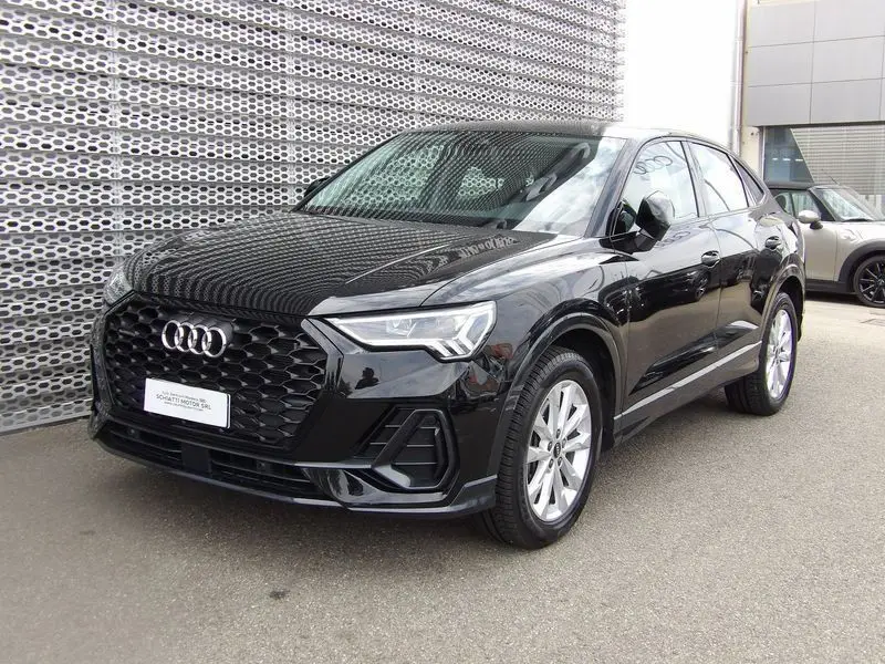 Photo 1 : Audi Q3 2022 Diesel