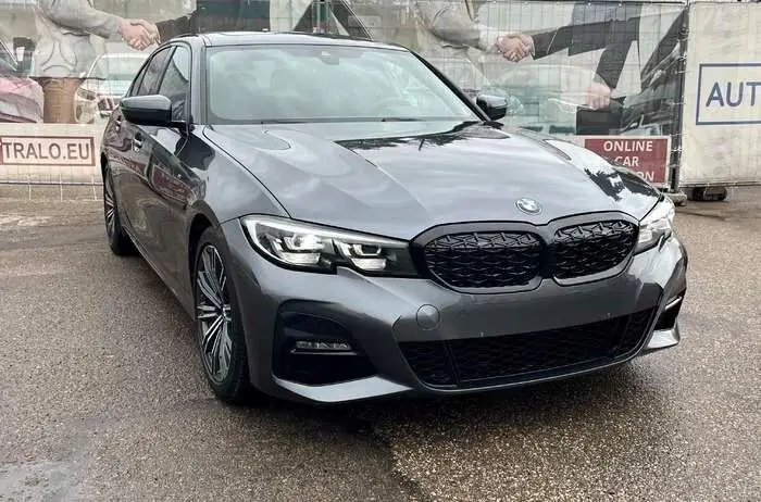 Photo 1 : Bmw Serie 3 2019 Diesel