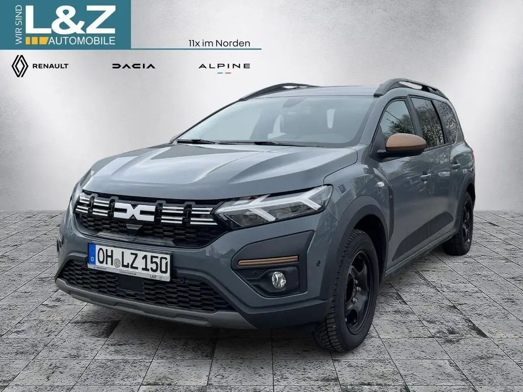 Photo 1 : Dacia Jogger 2024 Hybride