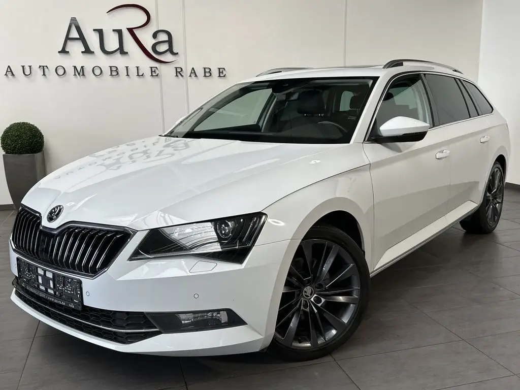 Photo 1 : Skoda Superb 2019 Diesel