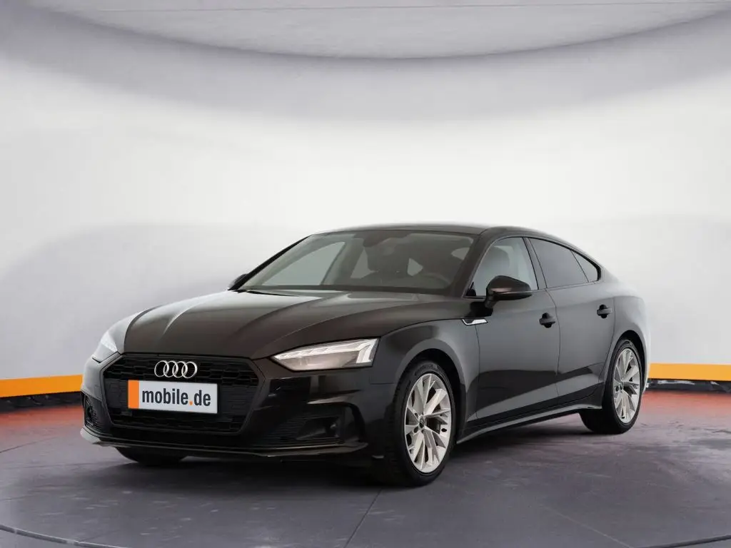 Photo 1 : Audi A5 2023 Diesel