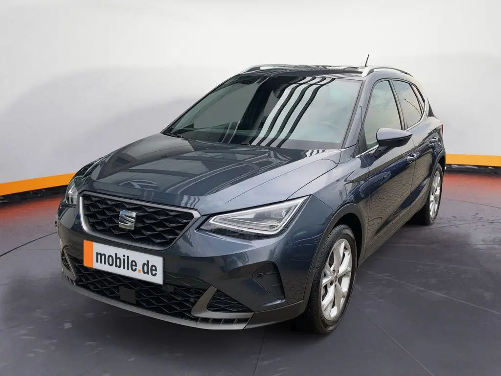 Photo 1 : Seat Arona 2023 Petrol