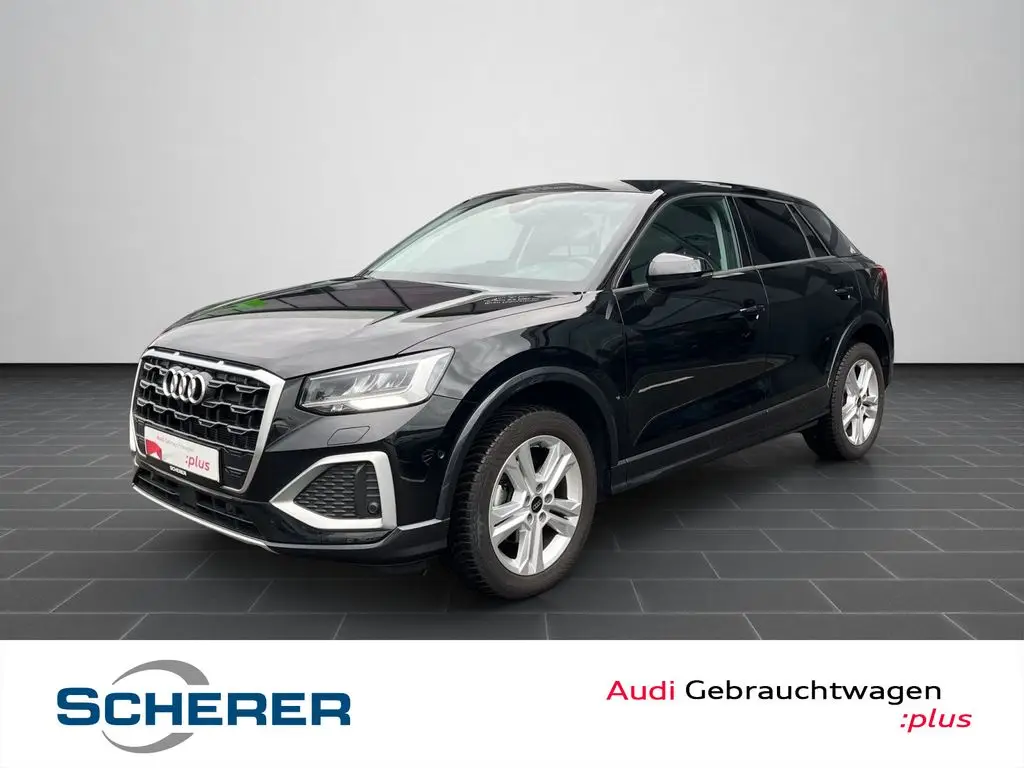 Photo 1 : Audi Q2 2023 Essence