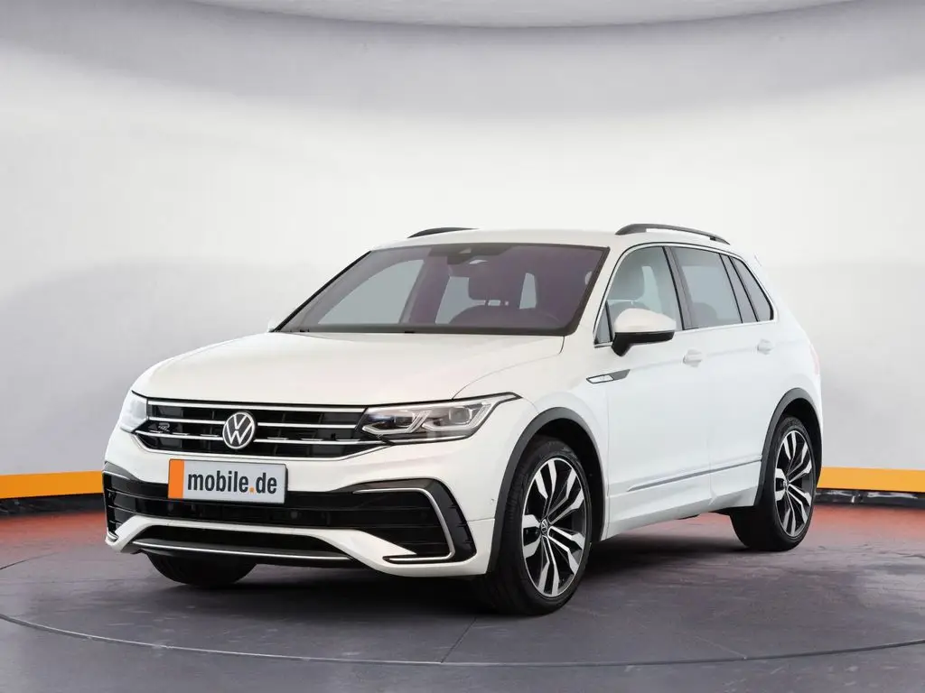 Photo 1 : Volkswagen Tiguan 2021 Petrol