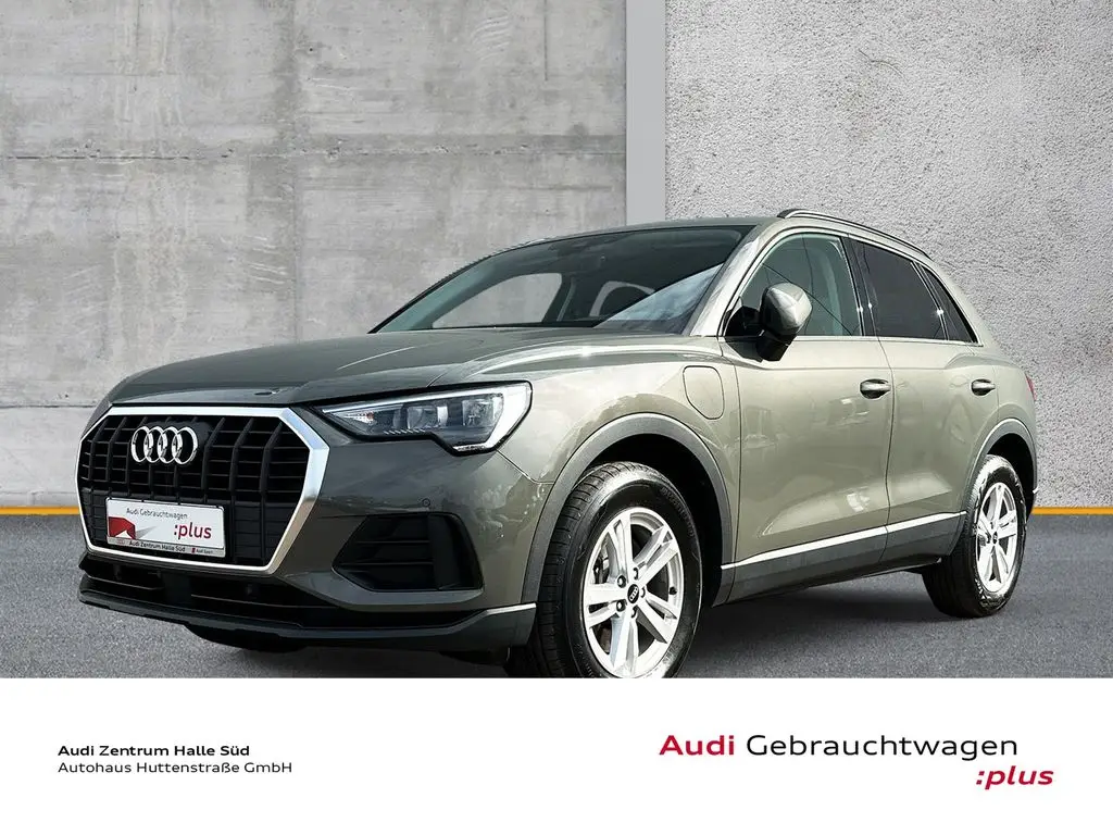 Photo 1 : Audi Q3 2021 Hybrid