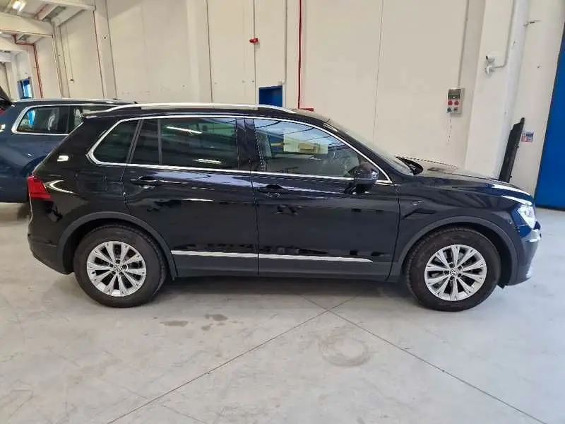 Photo 1 : Volkswagen Tiguan 2019 Diesel