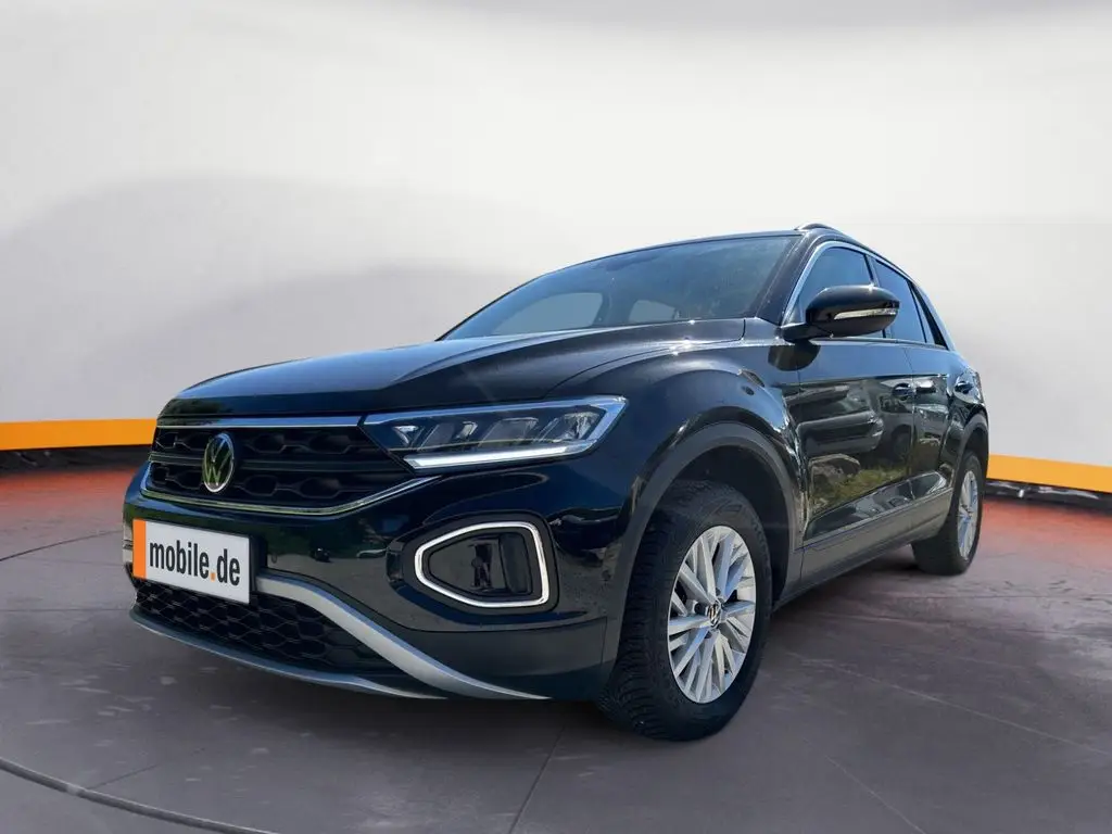 Photo 1 : Volkswagen T-roc 2023 Essence