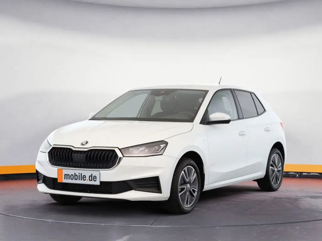 Photo 1 : Skoda Fabia 2023 Petrol