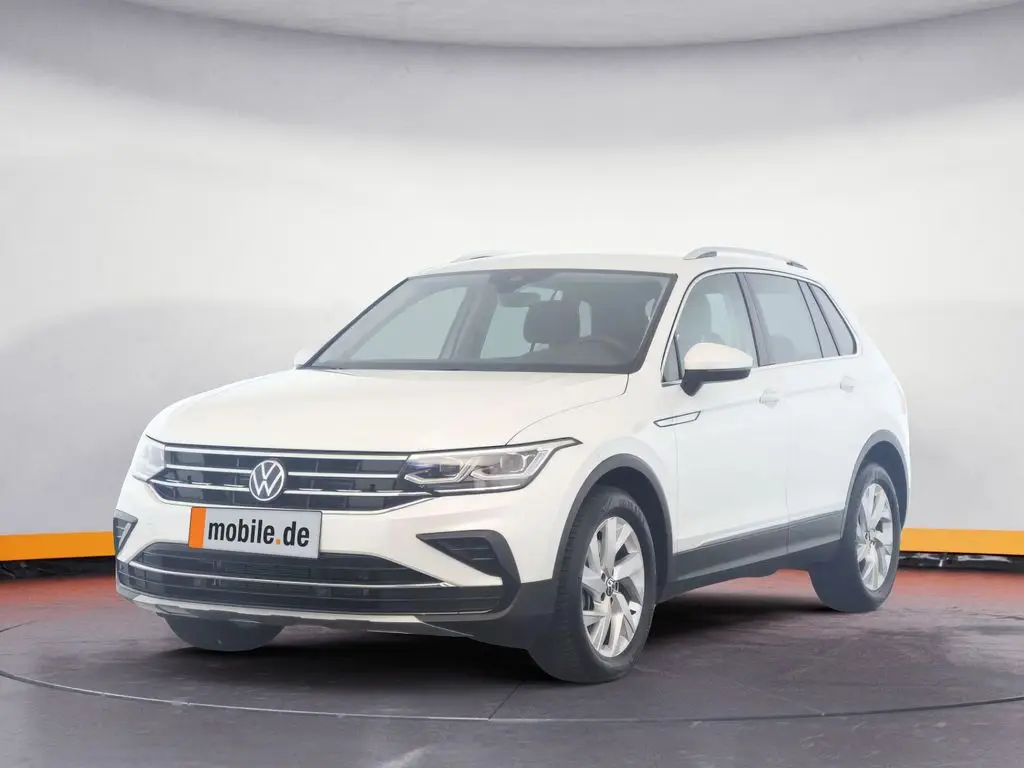 Photo 1 : Volkswagen Tiguan 2022 Petrol