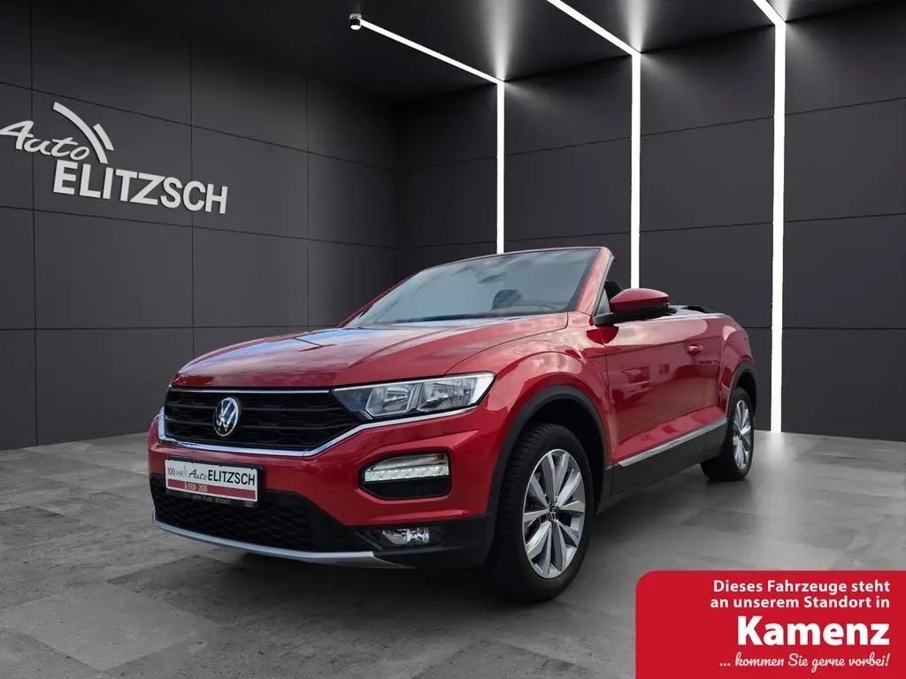 Photo 1 : Volkswagen T-roc 2020 Essence