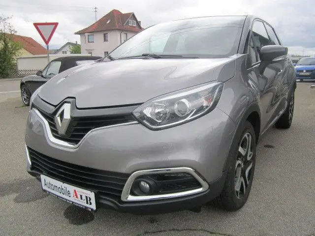 Photo 1 : Renault Captur 2015 Essence