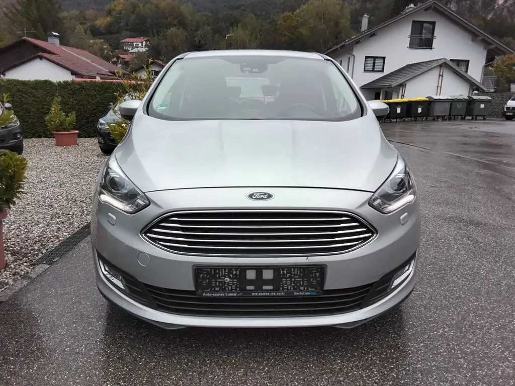 Photo 1 : Ford Grand C-max 2018 Petrol