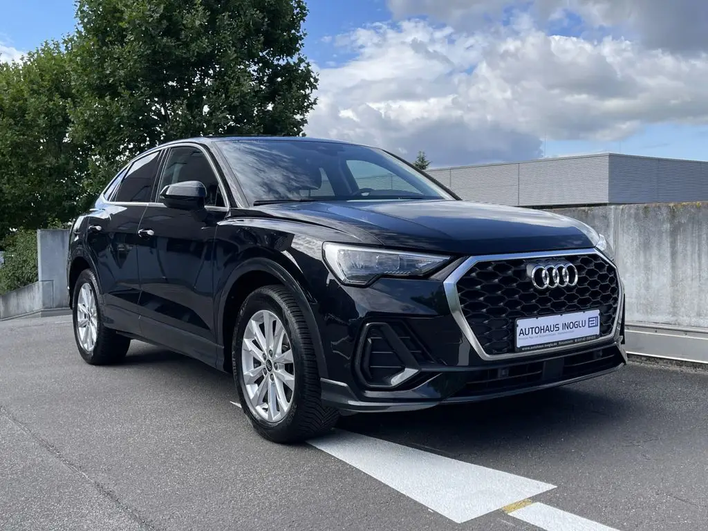 Photo 1 : Audi Q3 2022 Diesel