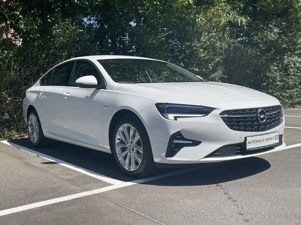 Photo 1 : Opel Insignia 2022 Diesel