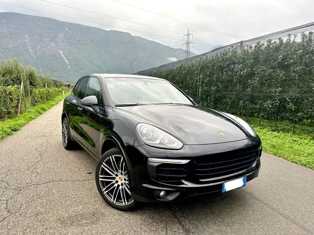 Photo 1 : Porsche Cayenne 2017 Diesel