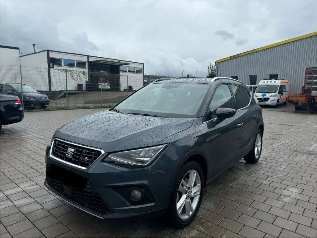 Photo 1 : Seat Arona 2019 Essence