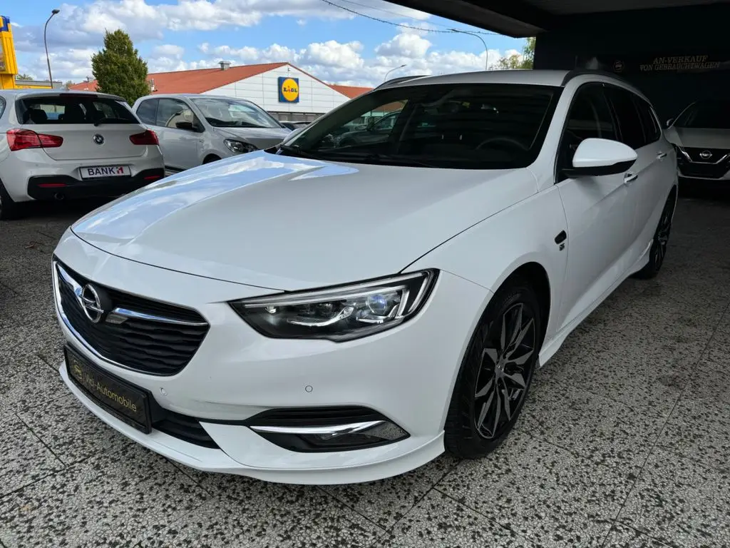 Photo 1 : Opel Insignia 2018 Diesel