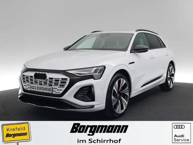 Photo 1 : Audi Q8 2023 Non renseigné