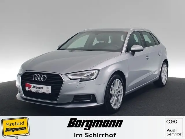 Photo 1 : Audi A3 2019 Petrol