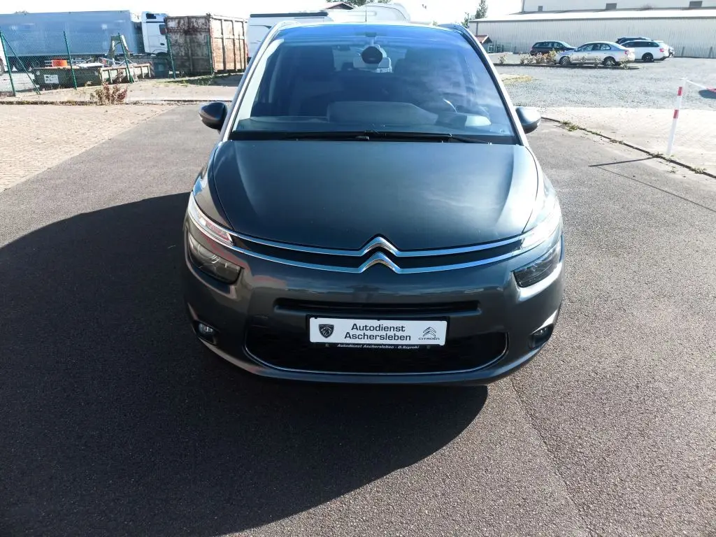 Photo 1 : Citroen C4 2015 Diesel