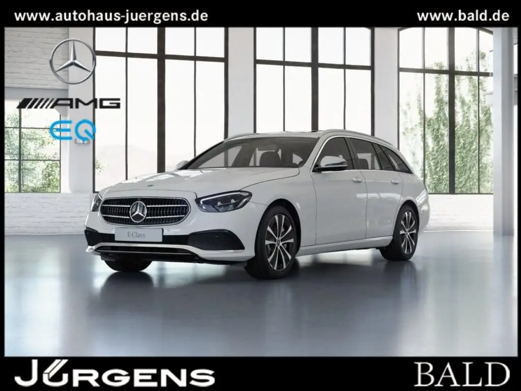 Photo 1 : Mercedes-benz Classe E 2023 Hybrid