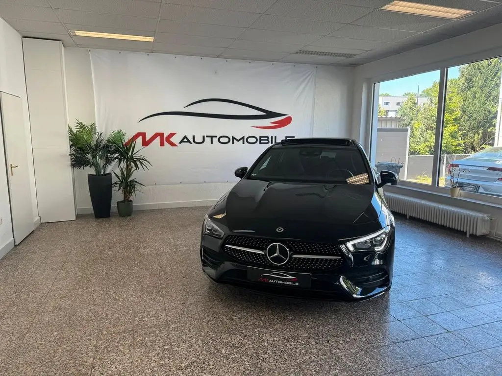 Photo 1 : Mercedes-benz Classe Cla 2022 Essence