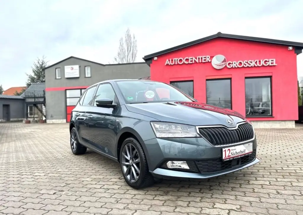 Photo 1 : Skoda Fabia 2018 Petrol